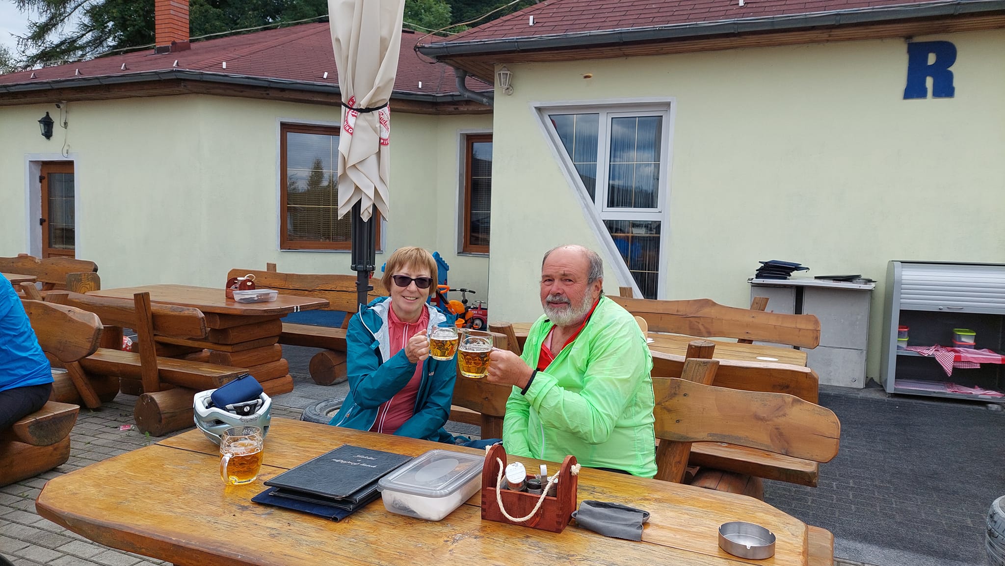 304503925_1055461295110138_871856254850492947_n